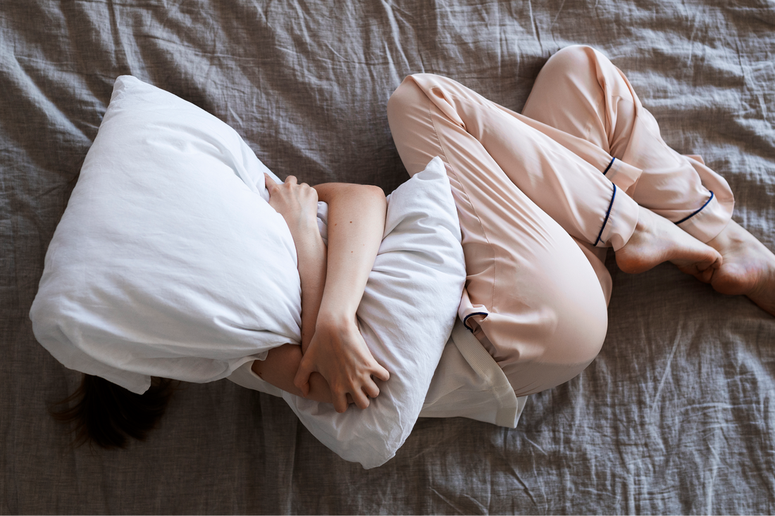 Consejos para no manchar la cama durante la regla