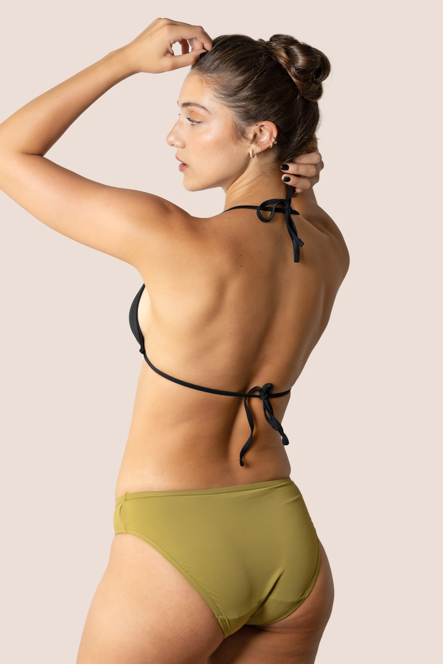 BIKINI_CLASICA_VERDE_DETRAS_GENERAL