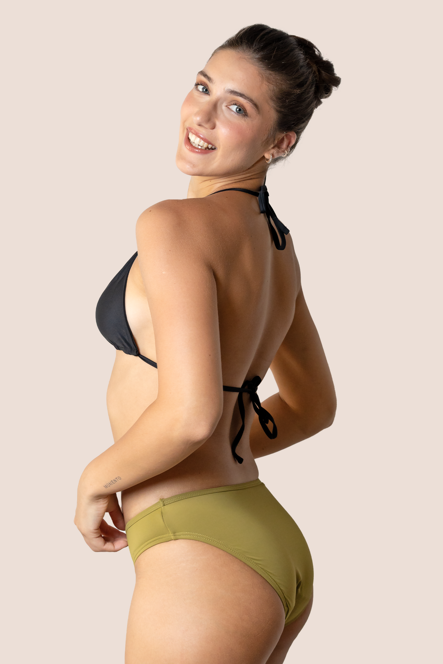 BIKINI_CLASICA_VERDE_LADO_GENERAL