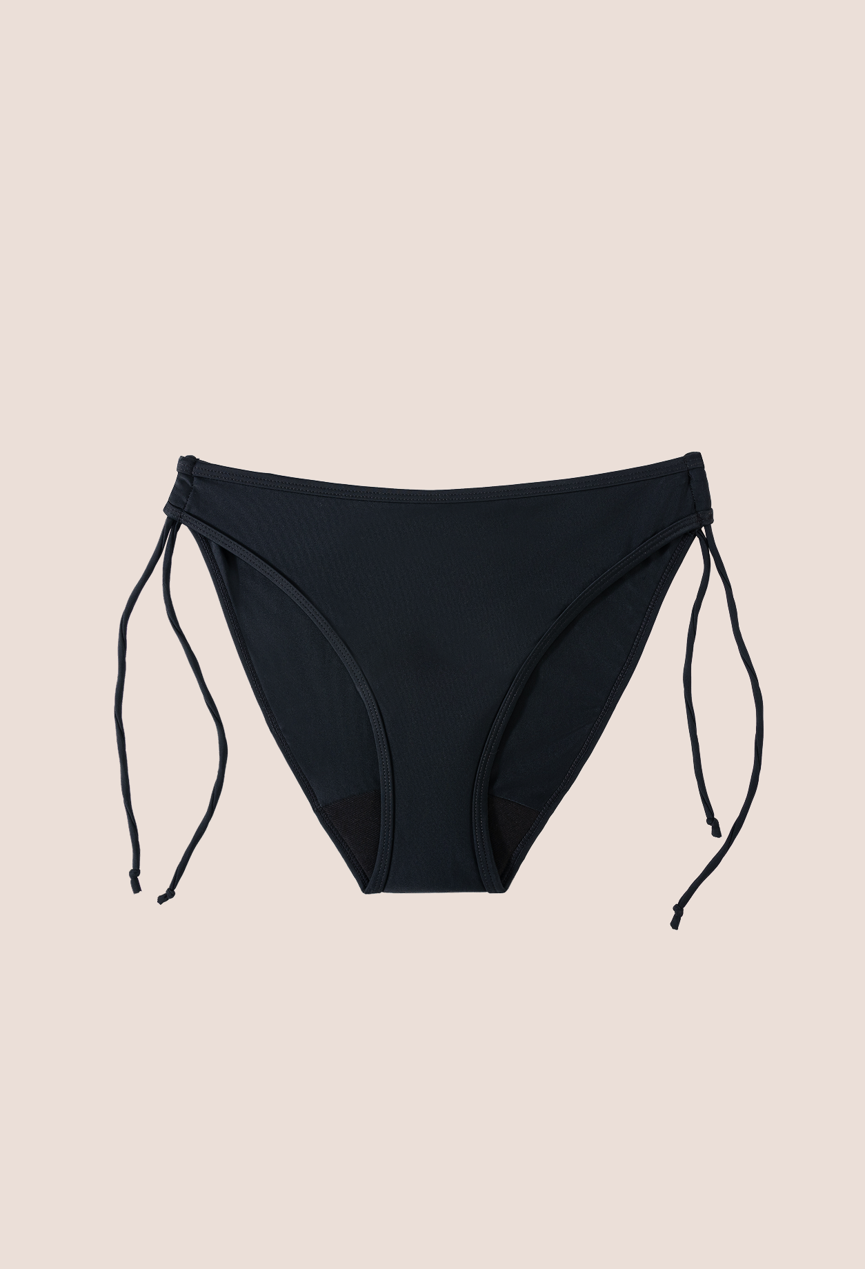 BIKINI BRASILENA NEGRA NINA CLOSE UP GENERAL