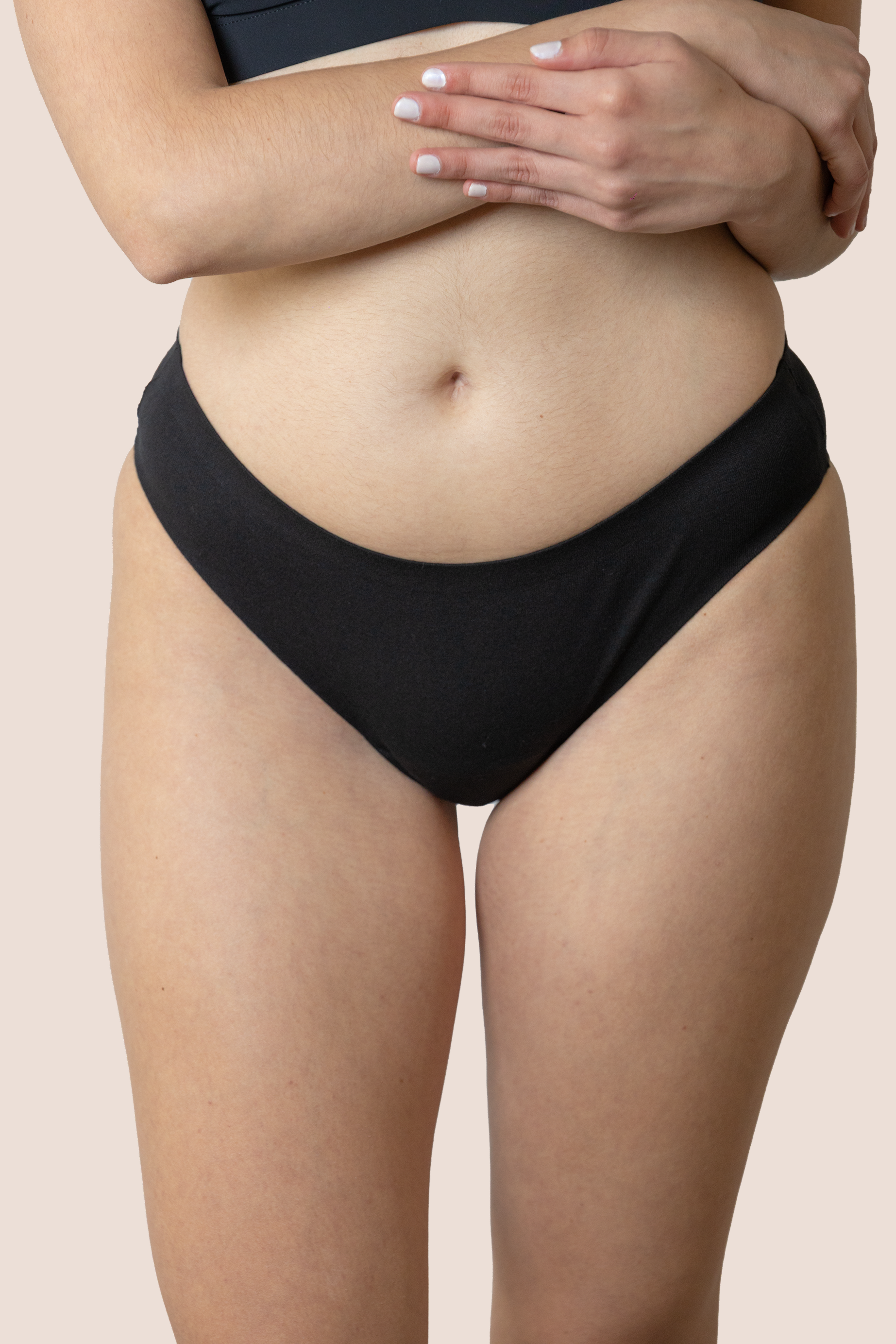 BRAGA SIN COSTURAS NEGRA NINA DETALLE GENERAL