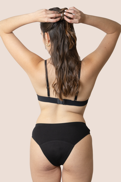 BRAGA SIN COSTURAS NEGRA NINA DETRAS GENERAL