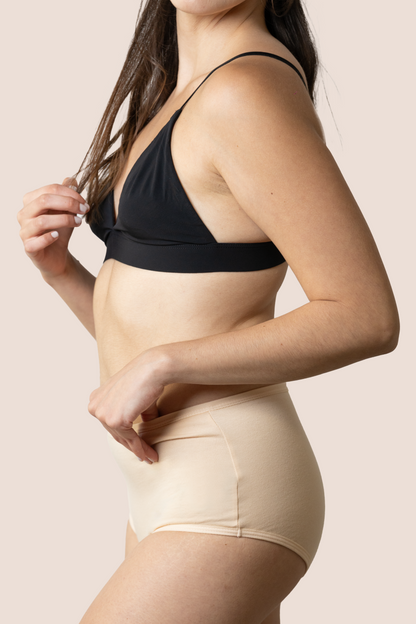 BRAGA TIRO ALTO BEIGE NINA DETALLE GENERAL