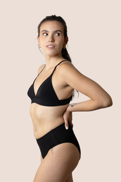 BRAGA TIRO ALTO SIN COSTURAS NEGRA NINA LADO GENERAL